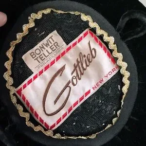 Vintage Bonwit Teller Philadelphia Gottlieb New York Straw and Velvet Black Hat Vintage | Accessories | Vintage Bonwit Teller Philadelphia  main image 3